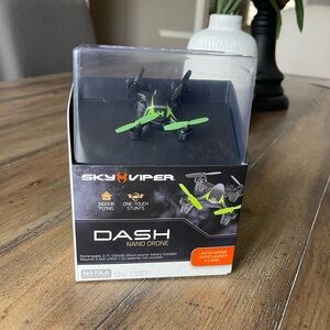 NEW Dash Nano Drone - Black and Green